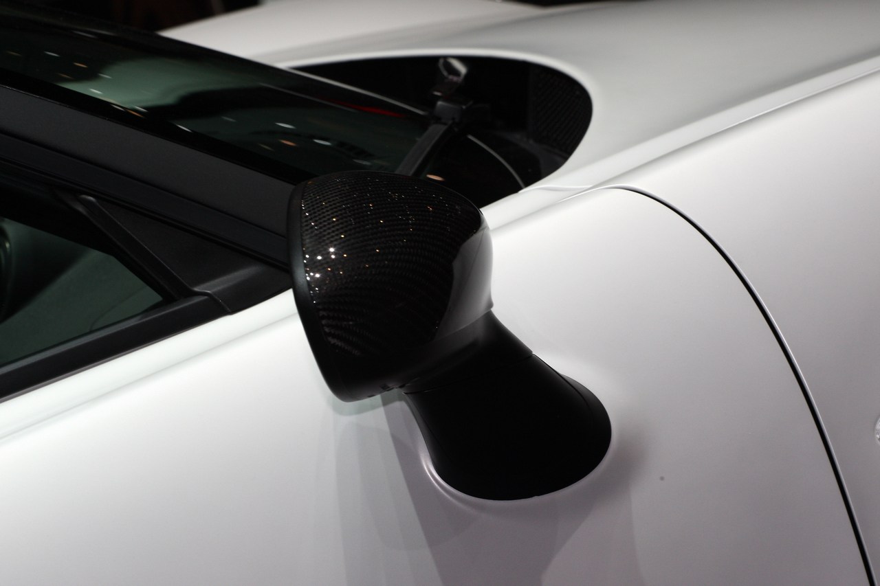alfa_romeo_4c_salone_di_ginevra_2013_16_0.jpg