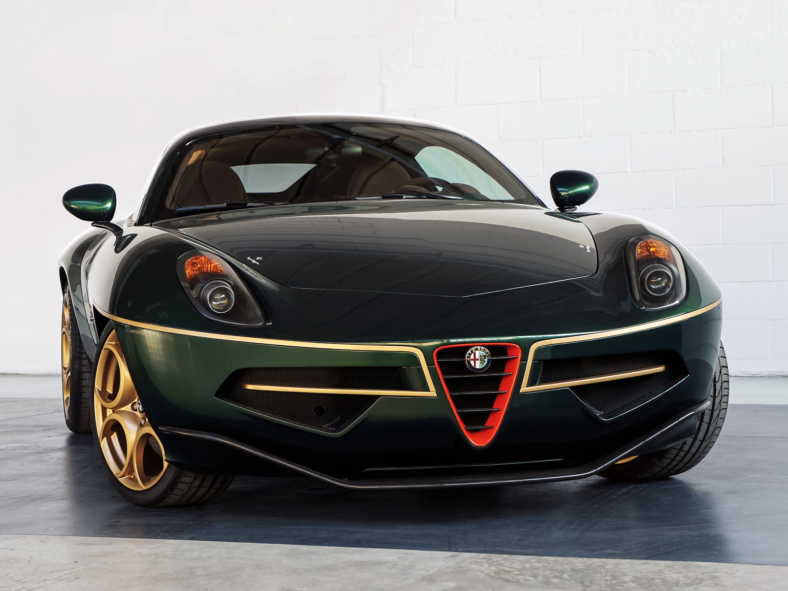 alfa romeo disco volante ginevra alfa romeo disco volante salone di ginevra 2014 foto 7 di 11 alfa romeo disco volante ginevra alfa romeo disco volante salone di ginevra 2014 foto 7 di 11