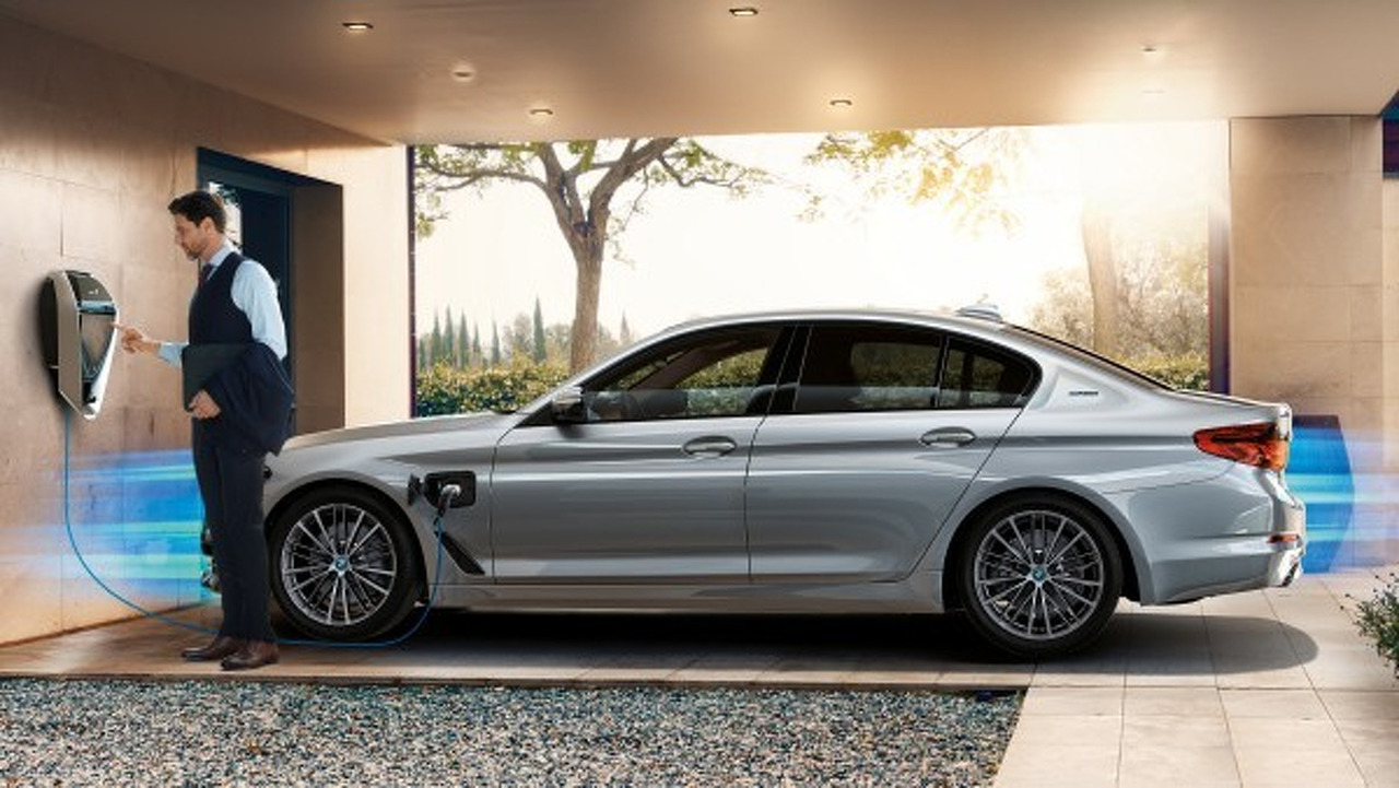 Risultati immagini per BMW 530e iPerformance