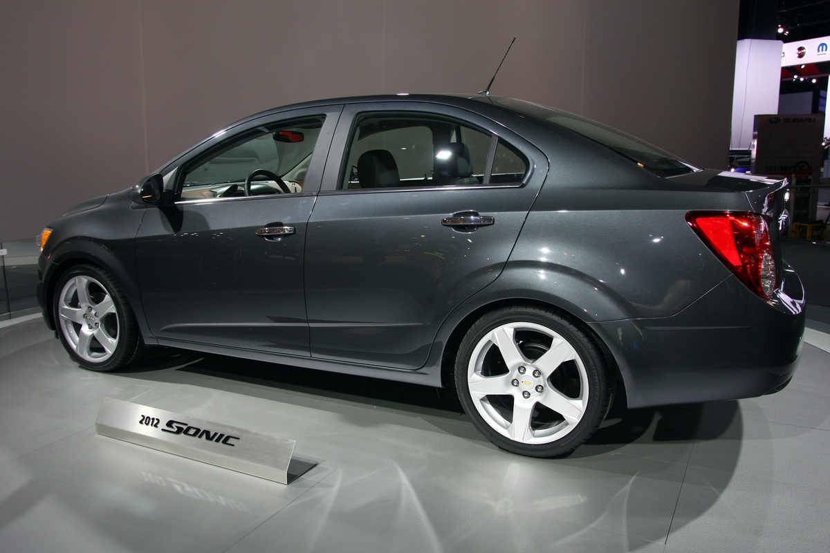 Chevrolet Sonic LTZ Turbo - Detroit 2011 - 12/12