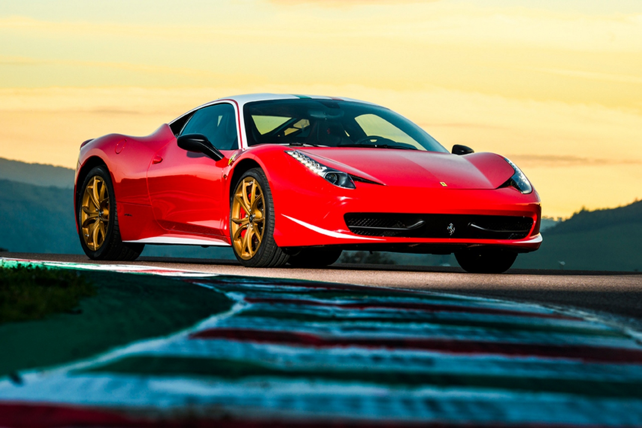 ferrari_458_italia_lauda_2013_3.jpg