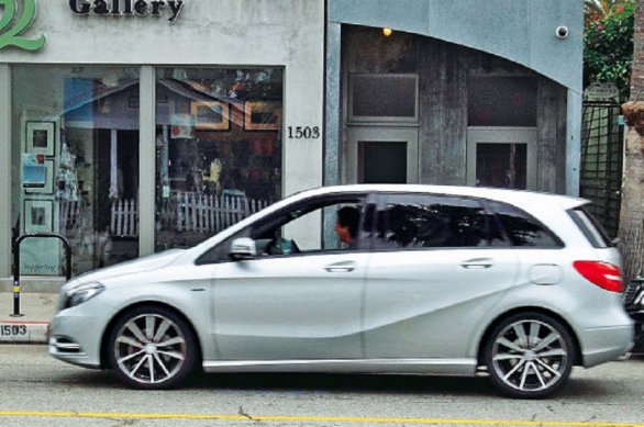 Mercedes%20Classe%20B%202012%20foto
