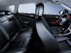 2010-opel-astra-10.jpg