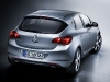 2010-opel-astra-3.jpg