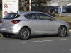 Opel Astra restyling foto spia 2012