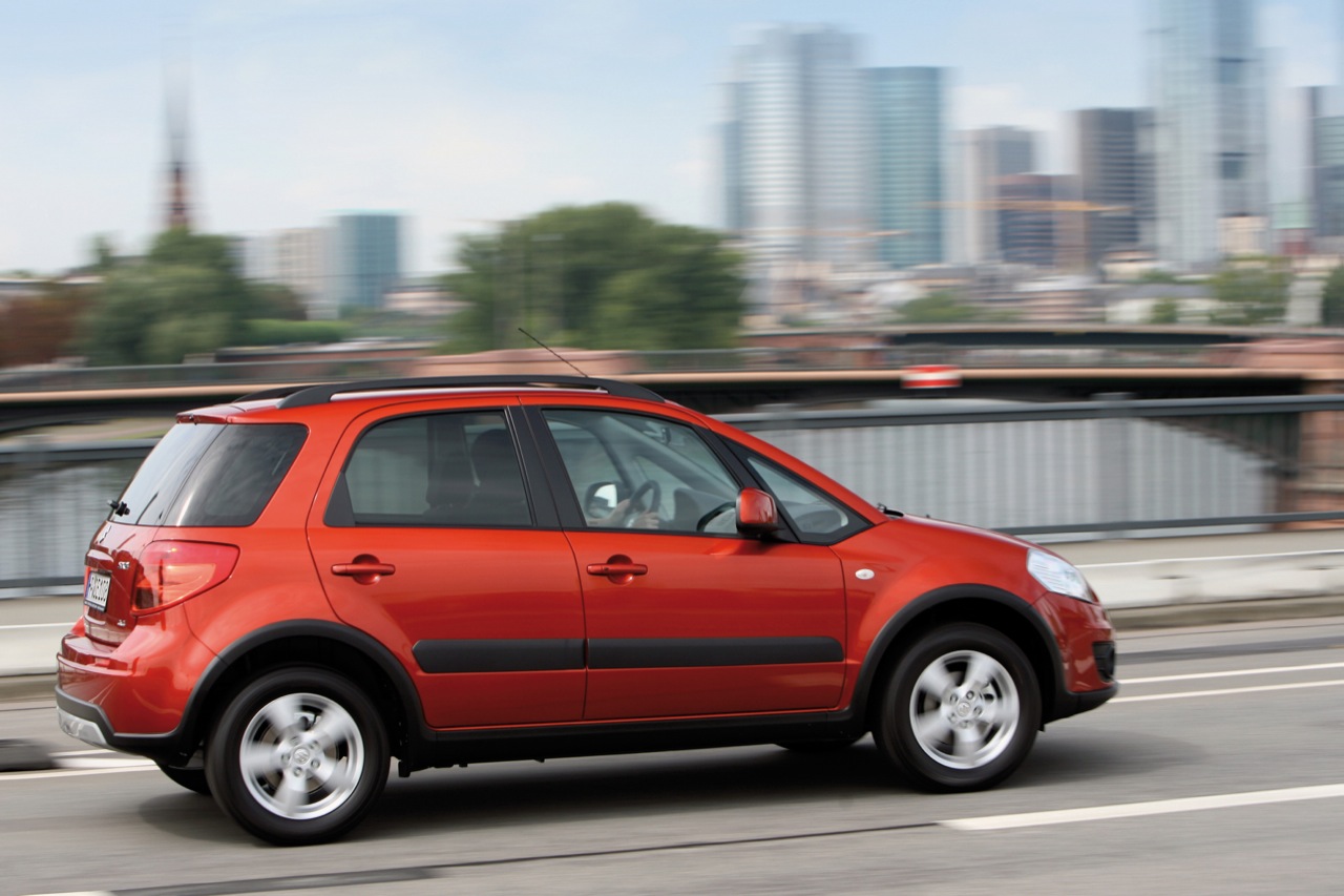 Suzuki SX4 2.0 DDiS 2WD GL - 4/10