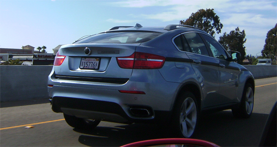 BMW X6 ActiveHybrid sorpresa durante i test in California