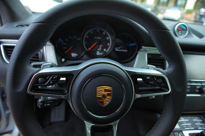 volante porsche macan