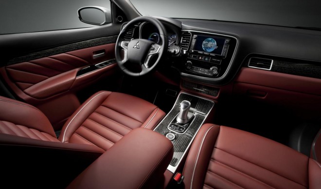 Mitsubishi Outlander PHEV Concept S (2)