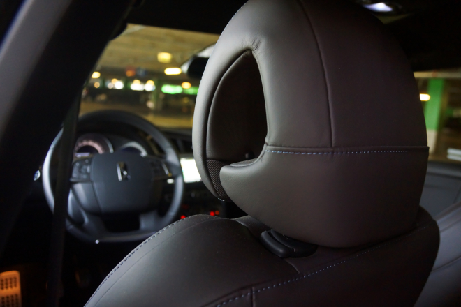 DS_DS4_Crossback_Pss_2016_dettaglioint