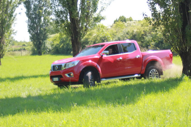 nissan_navara_np300_prova_su_strada_063