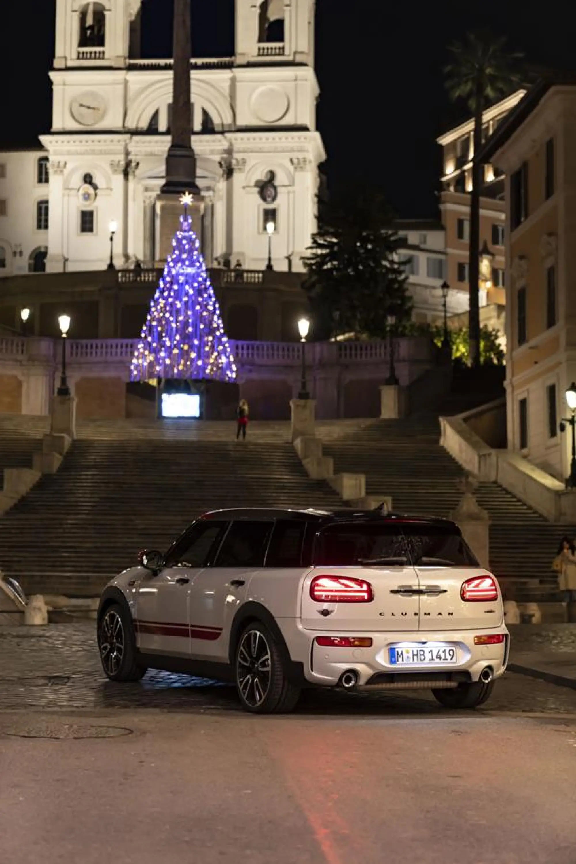 MINI John Cooper Works Clubman - SOS Children Villages - 12