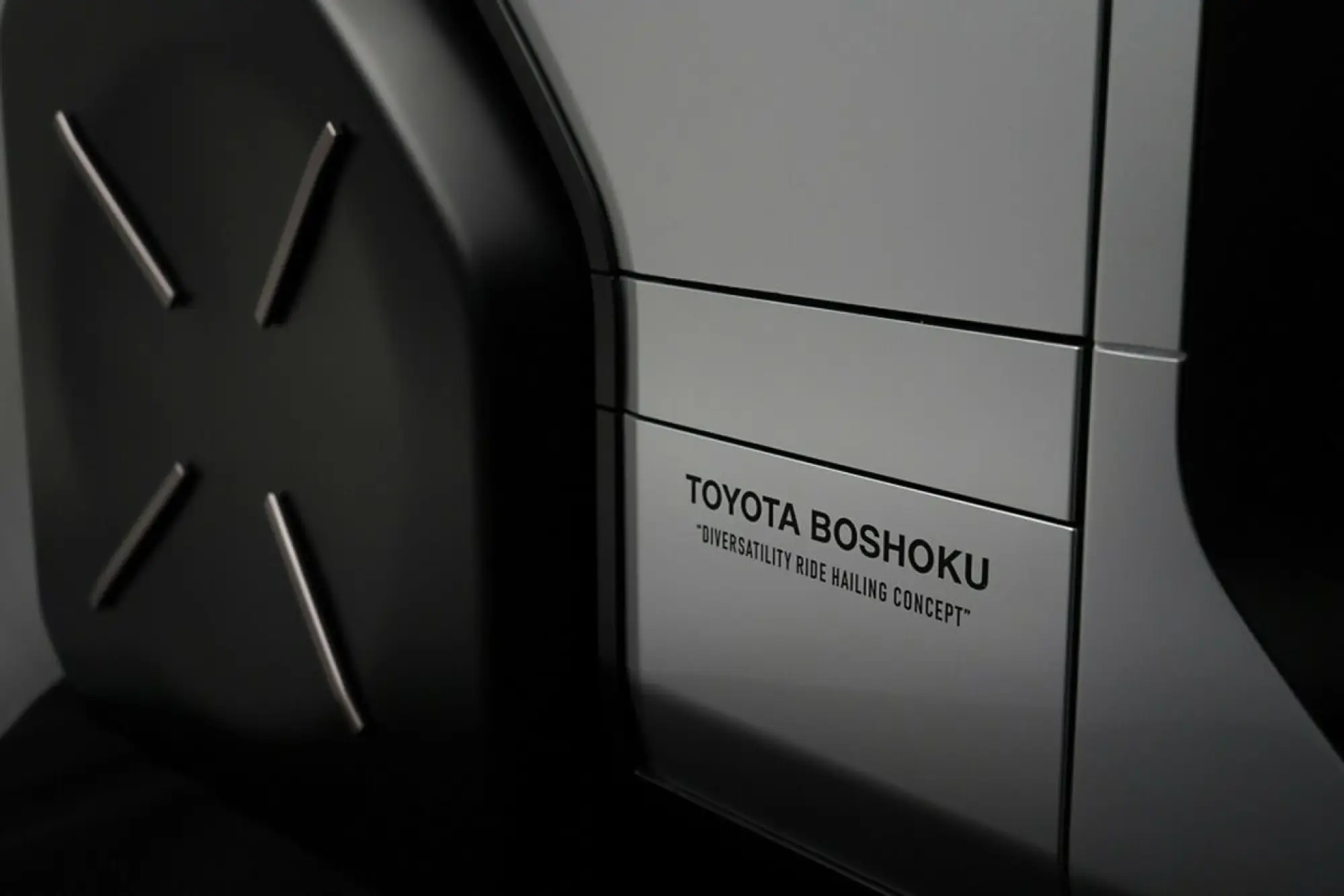 Toyota MX221 e Moox - 2