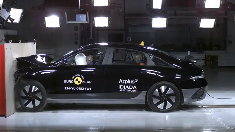 Euro NCAP migliori auto cinque stelle 2022 - 12