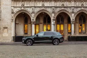 Bentley Bentayga EWB Azure First Edition - 6
