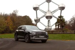 Bentley Bentayga EWB Azure First Edition - 2