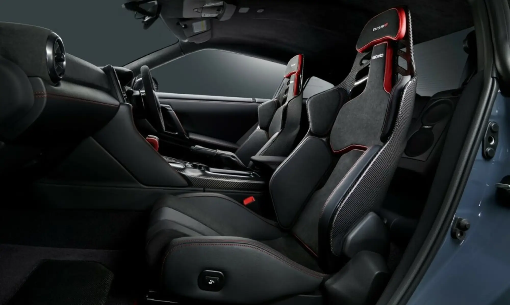 Nissan GT-R 2024 - 19