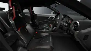Nissan GT-R 2024