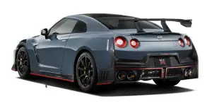 Nissan GT-R 2024 - 13