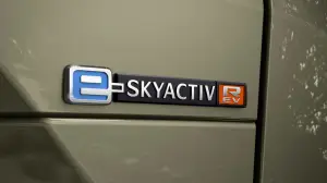 Mazda MX-30 e-Skyactiv R-EV
