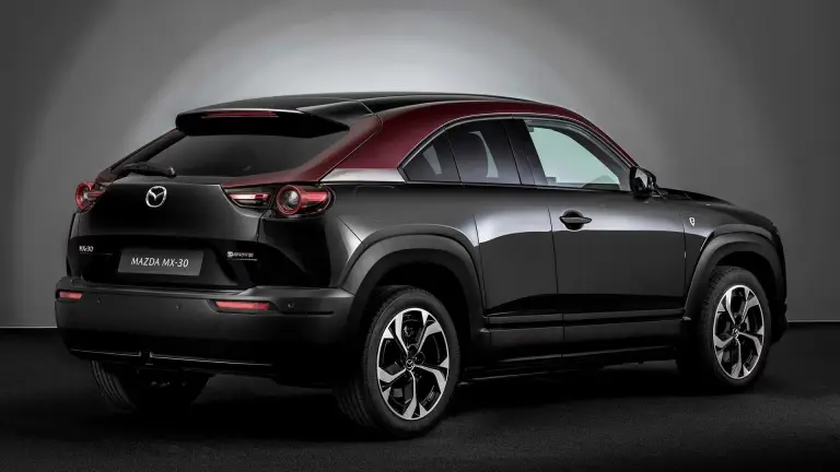 Mazda MX-30 e-Skyactiv R-EV - 11