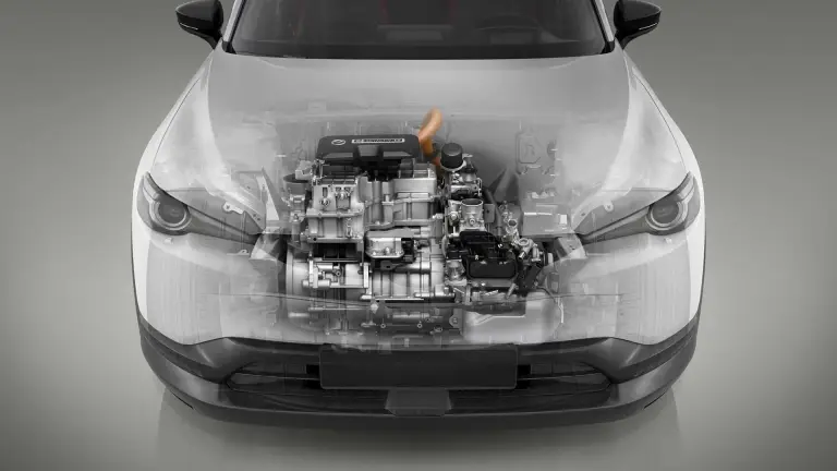 Mazda MX-30 e-Skyactiv R-EV - 17