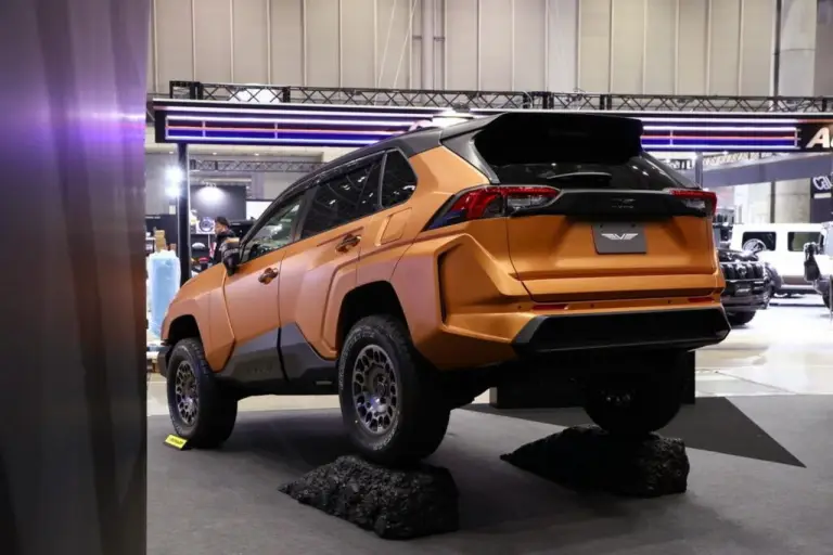 Toyota RAV4 by Kuhl - 6