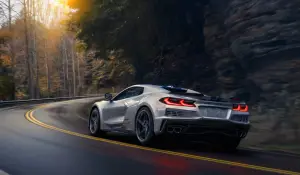 Chevrolet Corvette E-Ray - 2