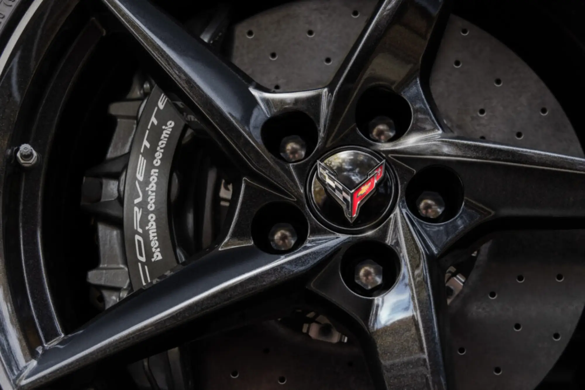Chevrolet Corvette E-Ray - 12