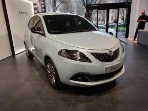Lancia Ypsilon 2023 - Foto live - 11