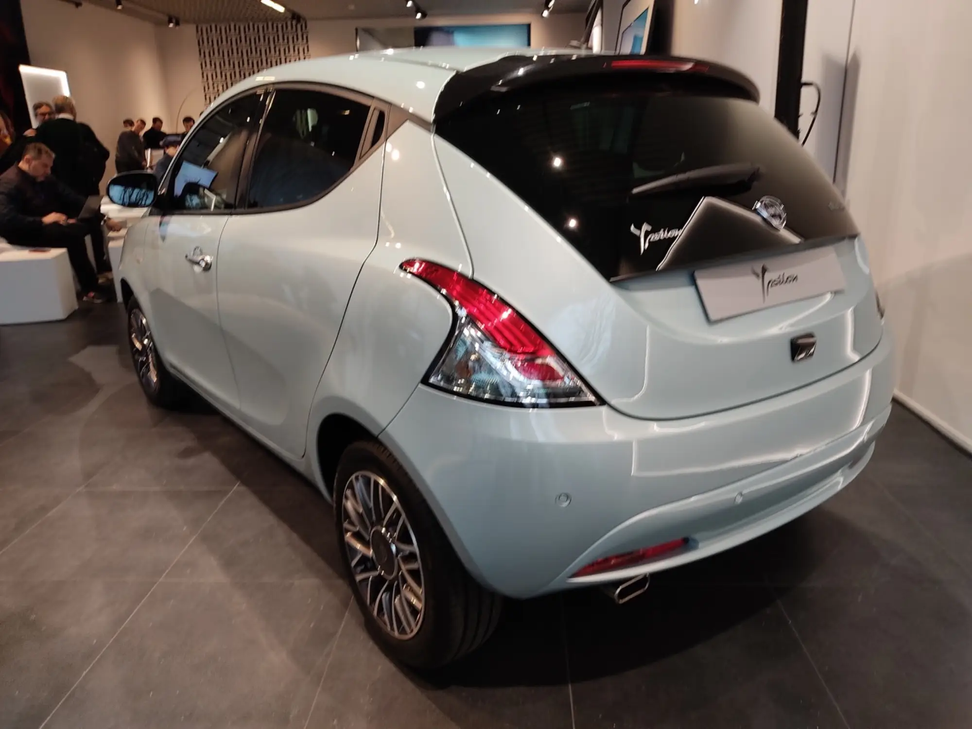 Lancia Ypsilon 2023 - Foto live - 3