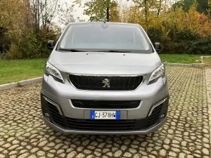 Peugeot e-Traveller 2023 - Come va - 14