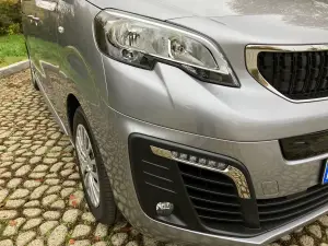 Peugeot e-Traveller 2023 - Come va