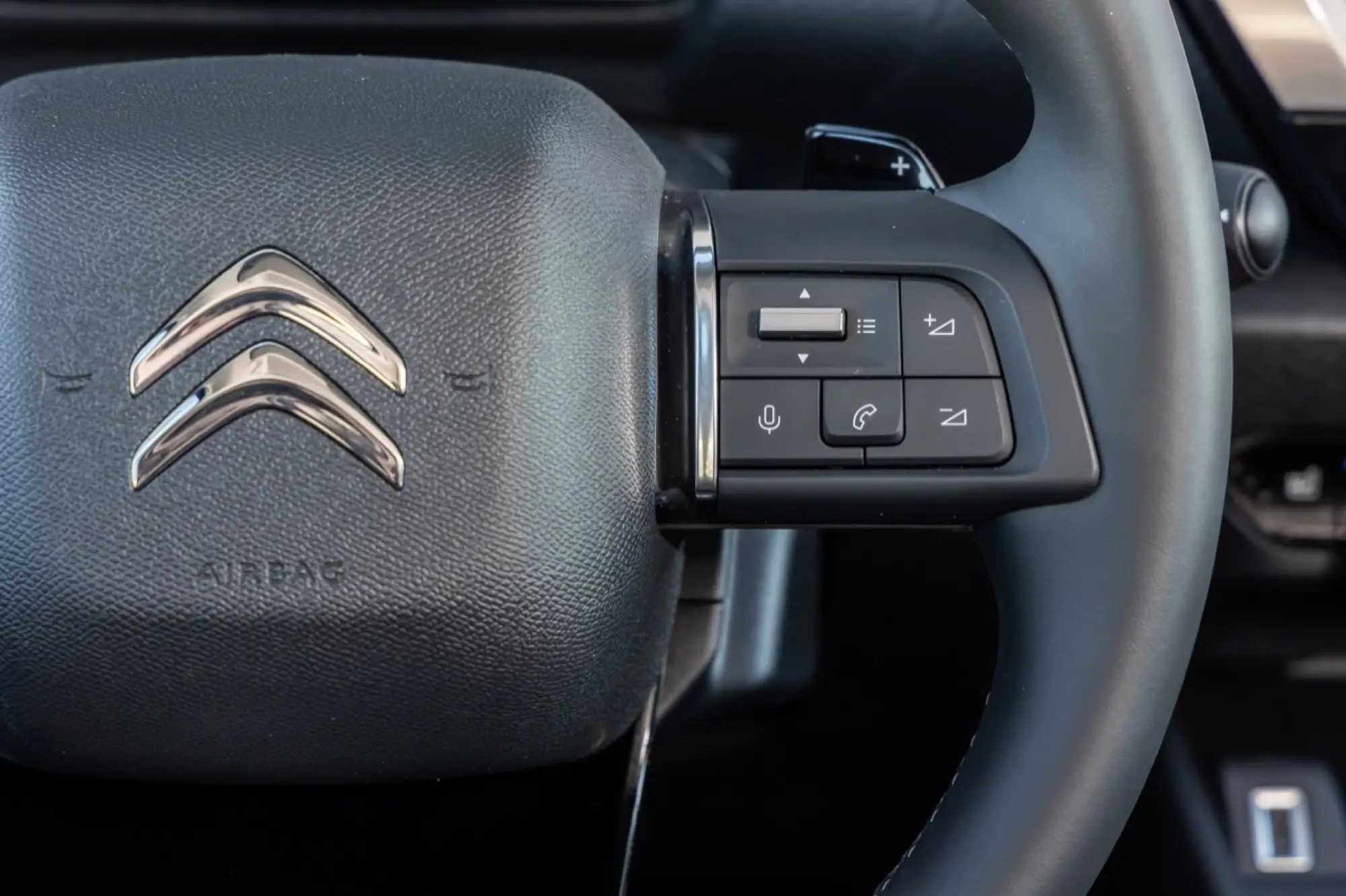 Citroen C4 X - Prova su Strada - 36