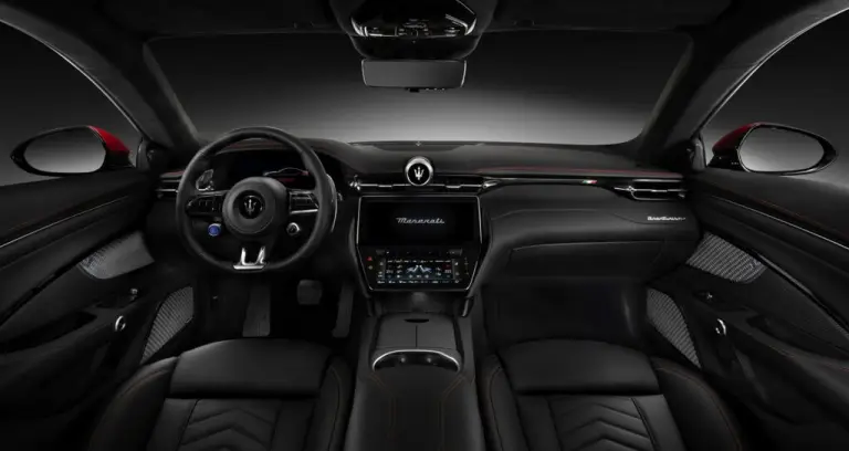 Nuova Maserati GranTurismo interni - 12
