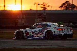 BMW M Hybrid V8 Roar Before the 24