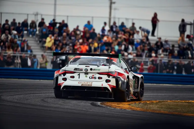 BMW M Hybrid V8 Roar Before the 24 - 15