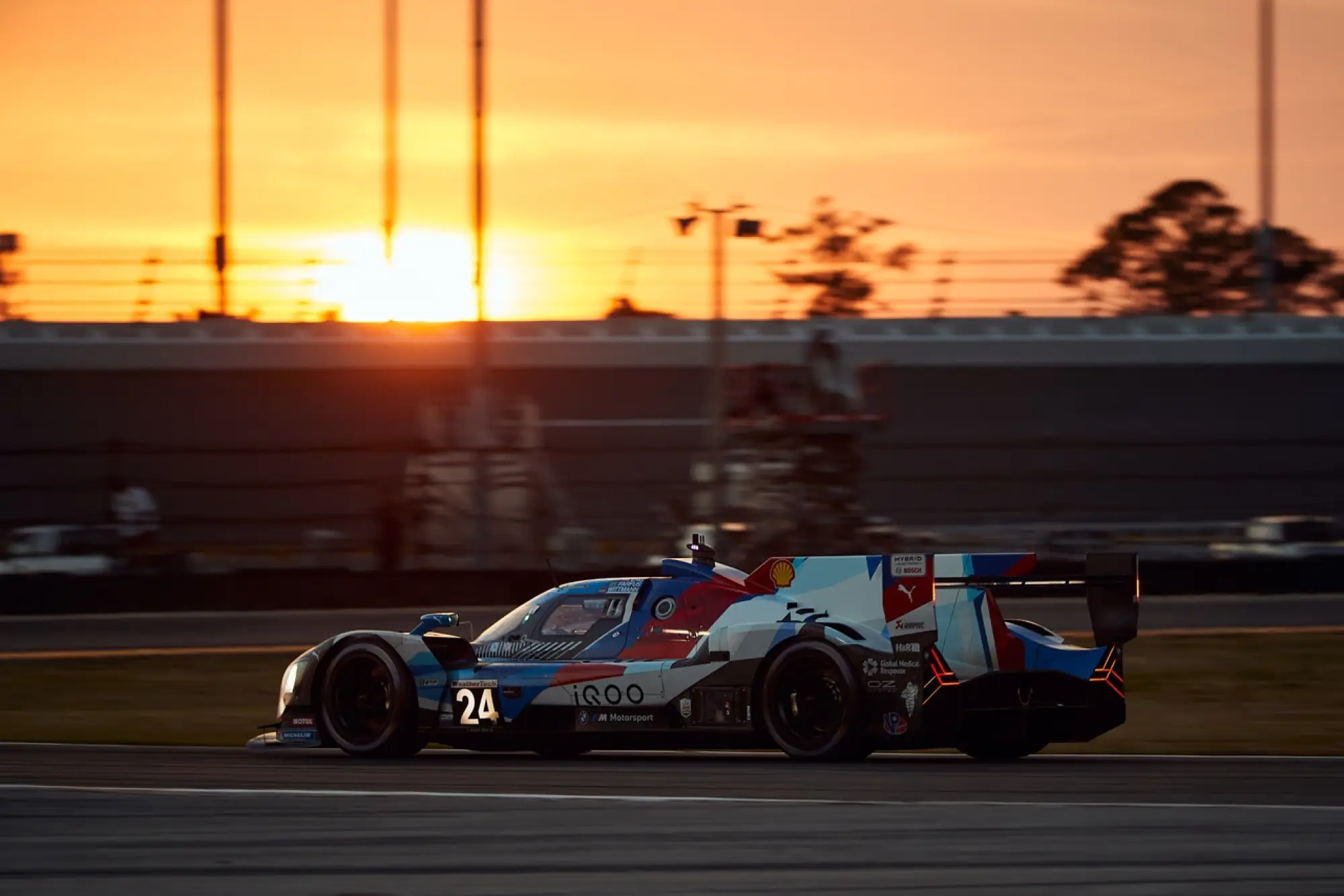BMW M Hybrid V8 Roar Before the 24 - 4