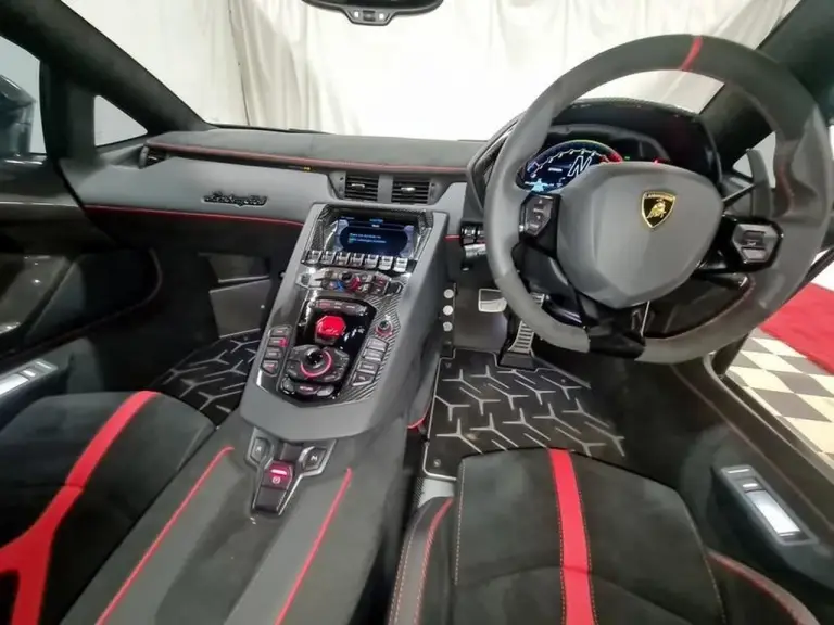 Lamborghini Aventador SVJ Roadster 2020 asta - 8