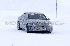 Mercedes EQA Sedan - Foto Spia 23-01-2023 - 18