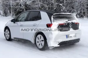 Volkswagen ID 3 - Foto spia 24-1-2023