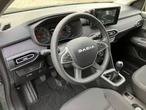 Dacia Jogger 2023 - Come va