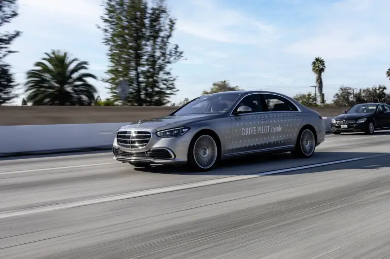 Mercedes Drive Pilot guida autonoma di Livello 3 - 5