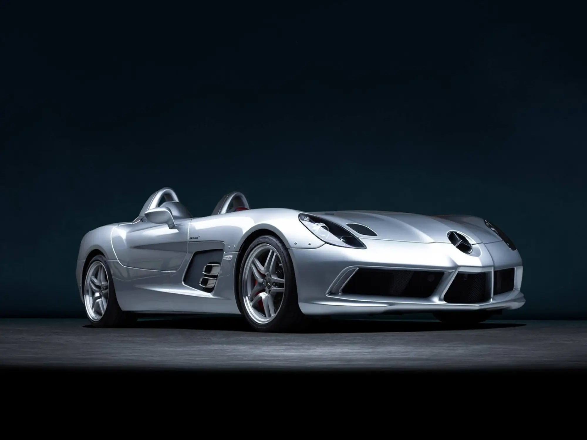 Mercedes-Benz SLR McLaren Stirling Moss 2010 asta - 27