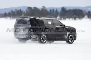 Hyundai Santa Fe 2024 - Foto Spia 31-01-2023 - 11