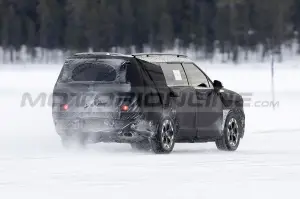 Hyundai Santa Fe 2024 - Foto Spia 31-01-2023 - 13