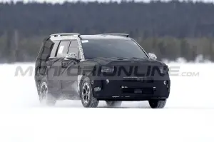 Hyundai Santa Fe 2024 - Foto Spia 31-01-2023 - 4