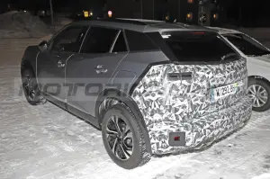 Peugeot 2008 2024 - Foto Spia 31-01-2023 - 3