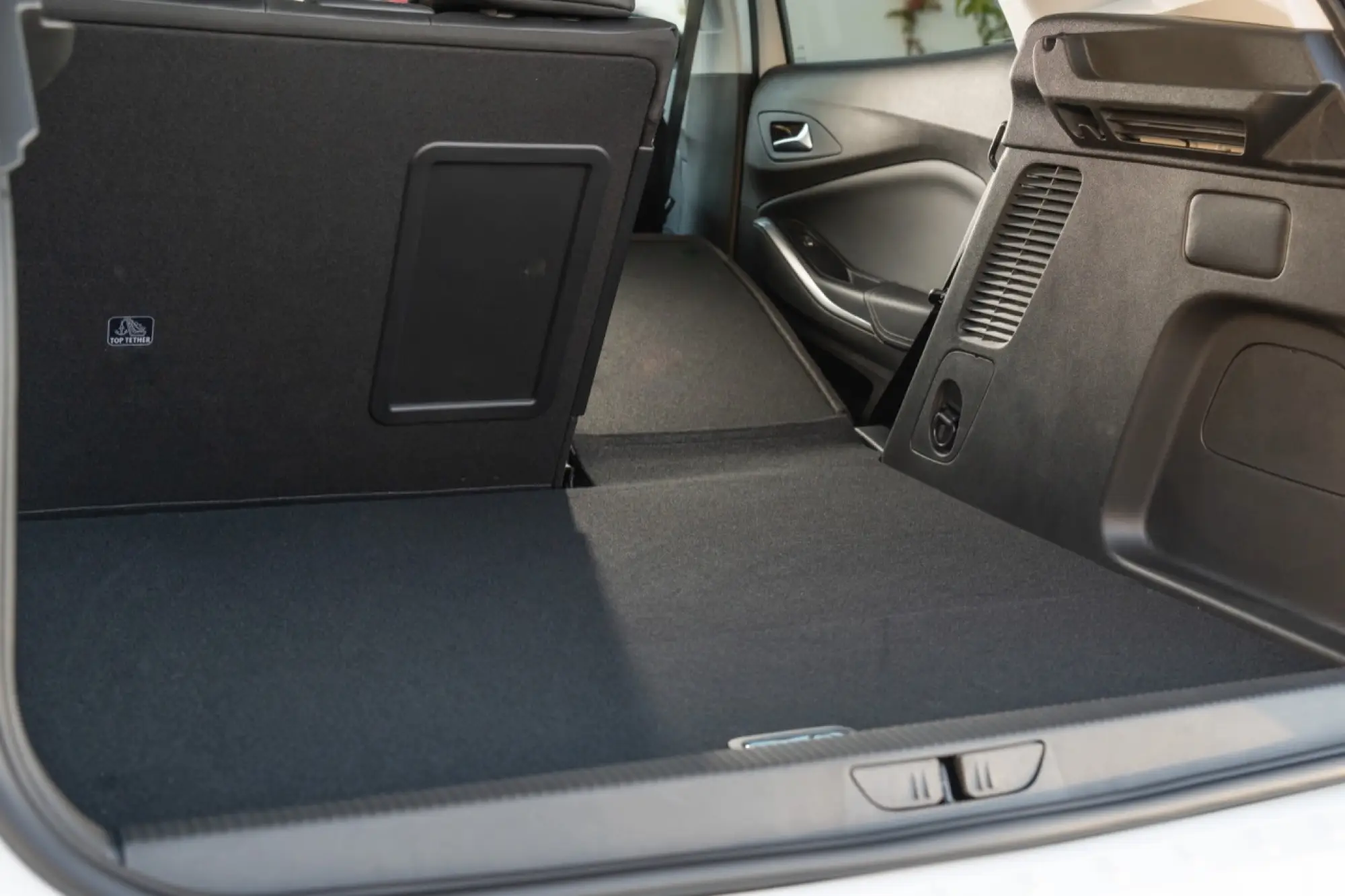 Opel Astra e Grandland GSe 2023 - Prova su strada - 99