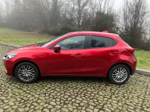 Mazda2 2023 - Come va